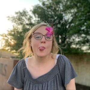 Meet your Posher, Jamie